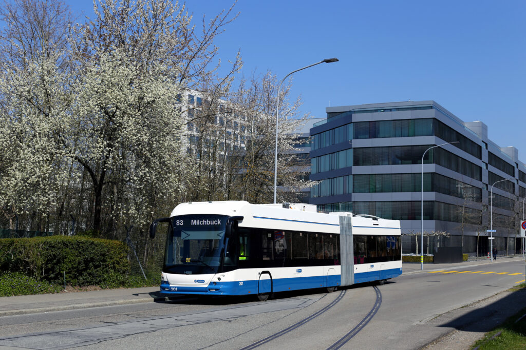 Gelenktrolley mit Traktionsbatterie